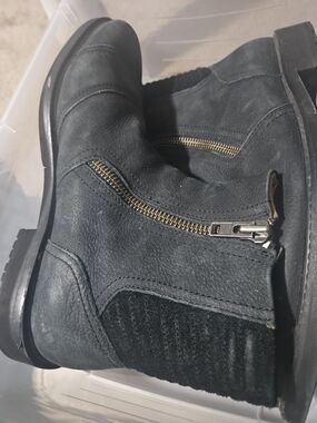 Men's Black Leather Zip Ankle Boots